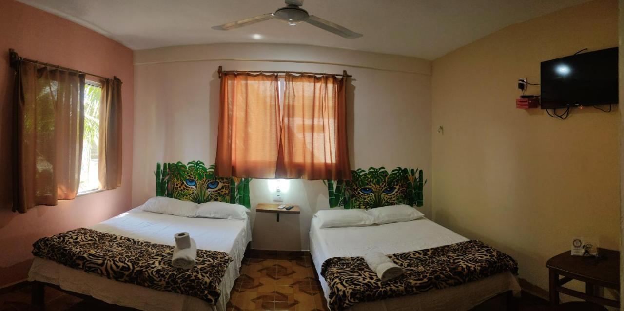 Hotel Casona Del Negro Aguilar Valladolid  Zewnętrze zdjęcie